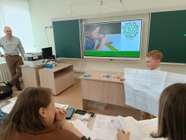 "Воспитанник подготовительной группы - Кирилл Кадочников, занял II место на межмуниципальной конференции "Первые шаги в науку", г. Сосновоборск" "Воспитанник подготовительной группы - Кирилл Кадочников, занял II место на межмуниципальной конференции "Первые шаги в науку", г. Сосновоборск".